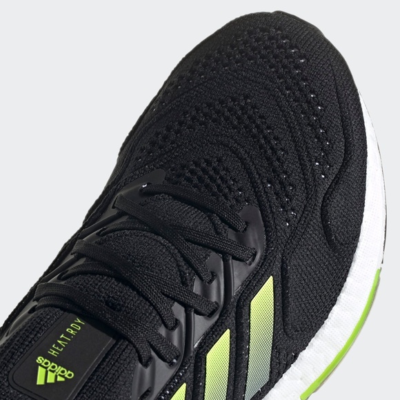 [NEW] Men\'s adidas UltraBoost 22 Heat RDY Running‎ Shoes Black H01172 main image 4